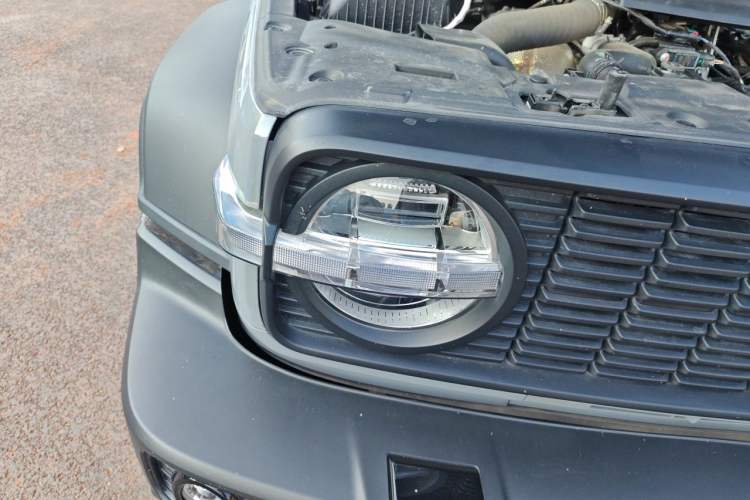 Used Tank 300 2025 2.4T Diesel Version Right Front Headlight