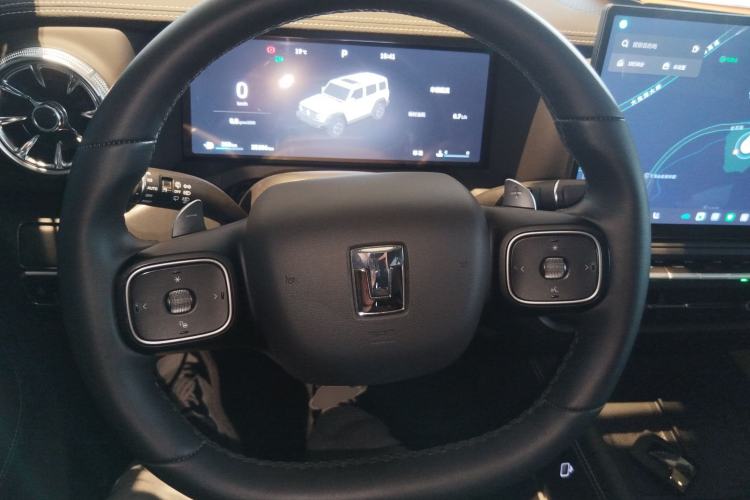 Used Tank 300 2025 2.4T Diesel Version Steering Wheel