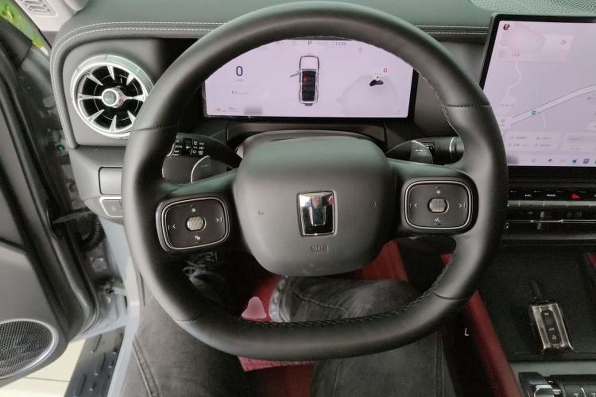 Used Tank 300 2025 2.4T Diesel Version Steering Wheel