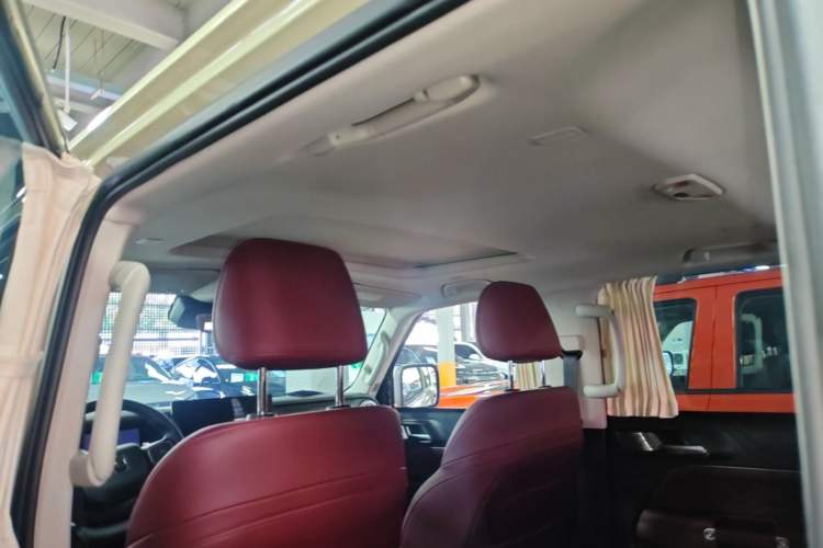 Used Tank 300 2025 2.0T Conqueror Headliner