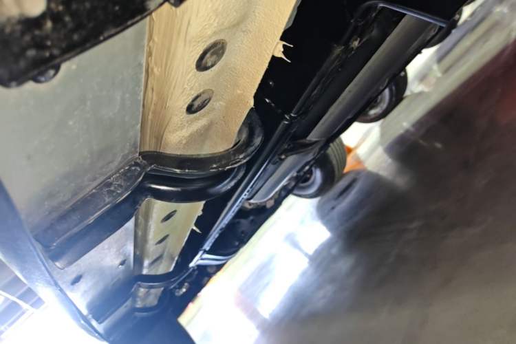 Used Tank 300 2025 2.0T Conqueror Left Side Sill