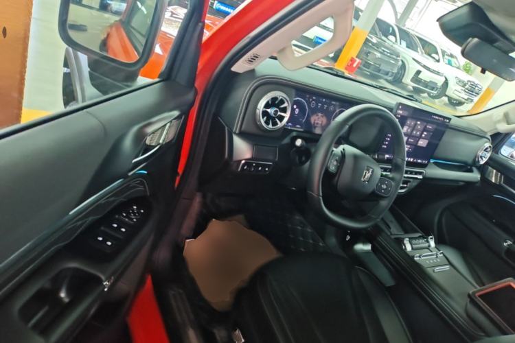 Used Tank 300 2025 2.0T Conqueror Driver Seat