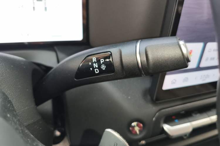 Used Tank 300 2025 2.0T Conqueror Gear Lever