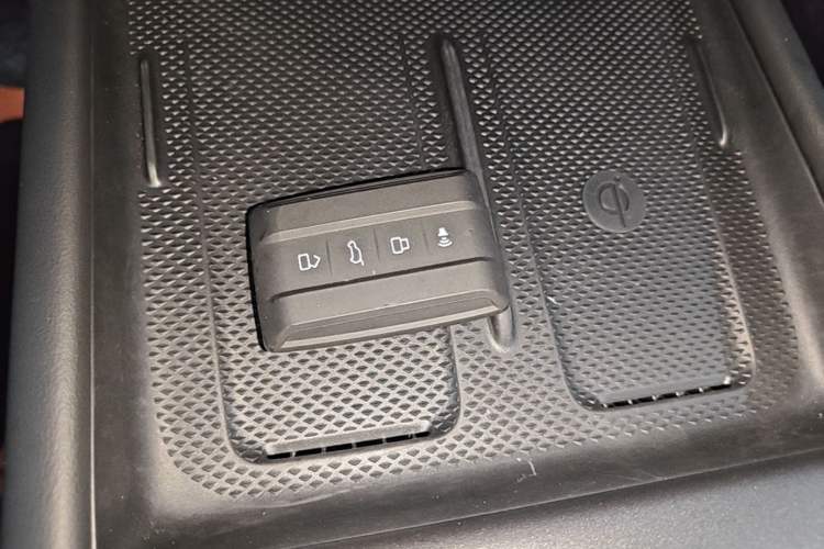 Used Tank 300 2025 2.0T Conqueror Interior 1