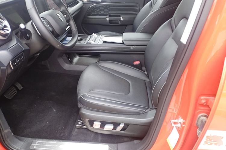 Used Tank 300 2025 2.0T Conqueror Left Front Seat