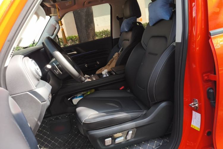 Used Tank 300 2025 2.0T Conqueror Left Front Seat