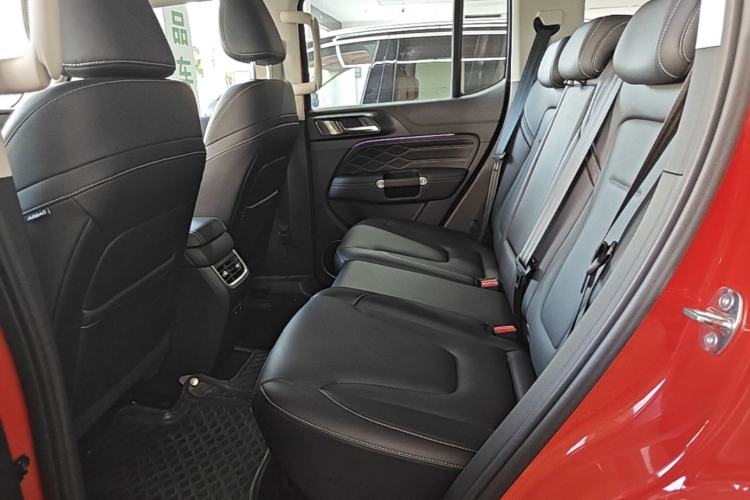 Used Tank 300 2025 2.0T Conqueror Left Rear Seat