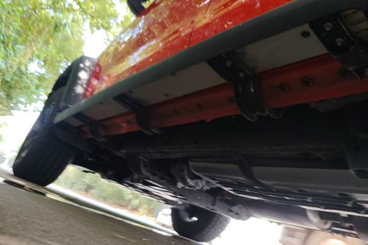 Used Tank 300 2025 2.0T Conqueror Left Side Sill