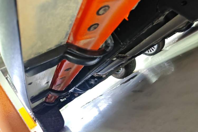 Used Tank 300 2025 2.0T Conqueror Left Side Sill