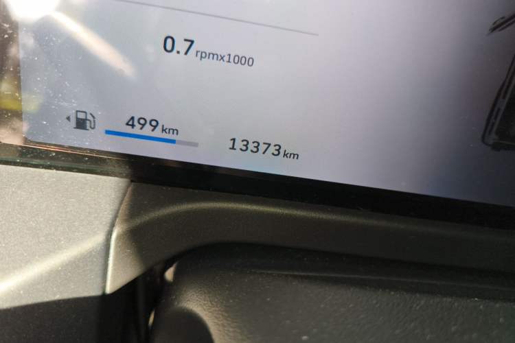 Used Tank 300 2025 2.0T Conqueror Odometer Close Up