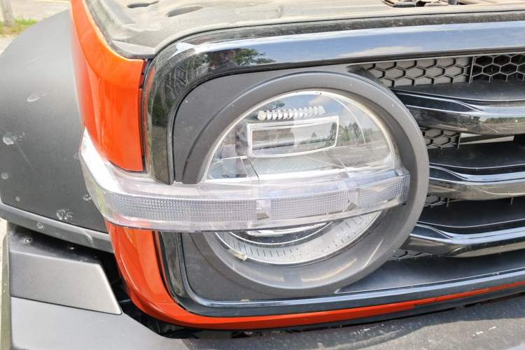 Used Tank 300 2025 2.0T Conqueror Right Front Headlight