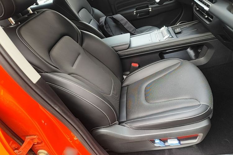 Used Tank 300 2025 2.0T Conqueror Right Front Seat