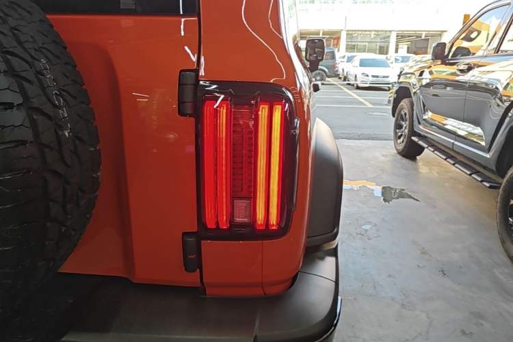 Used Tank 300 2025 2.0T Conqueror Right Rear Taillight