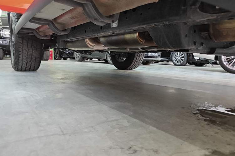Used Tank 300 2025 2.0T Conqueror Right Side Sill