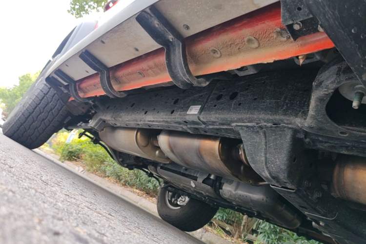 Used Tank 300 2025 2.0T Conqueror Right Side Sill