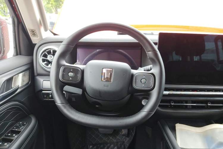 Used Tank 300 2025 2.0T Challenger Steering Wheel