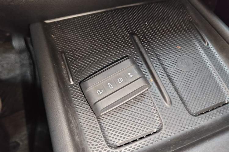 Used Tank 300 2025 2.0T Conqueror Vehicle Key