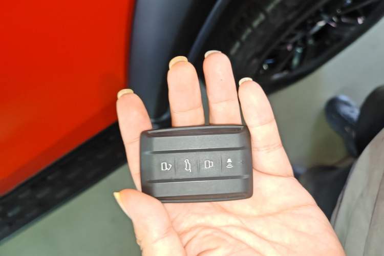 Used Tank 300 2025 2.0T Conqueror Vehicle Key