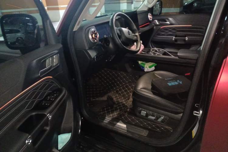 Used Tank 300 2025 2.0T Conqueror Driver Seat