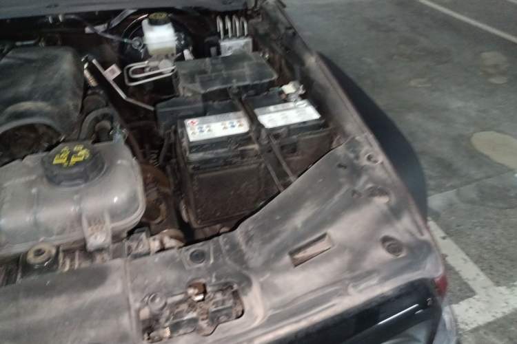 Used Tank 300 2025 2.0T Conqueror Engine Bay Left