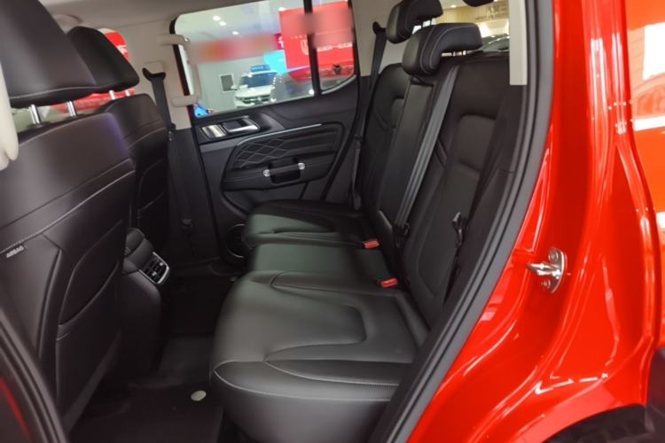 Used Tank 300 2025 2.0T Conqueror Left Rear Seat