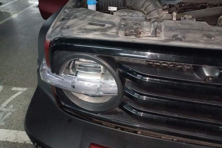 Used Tank 300 2025 2.0T Conqueror Right Front Headlight