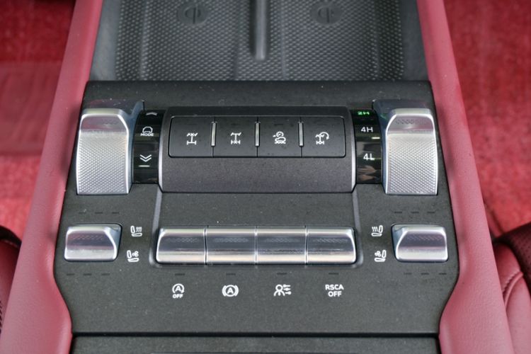 Used Tank 300 2025 2.4T Diesel Version Interior 7