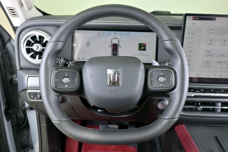 Used Tank 300 2025 2.4T Diesel Version Steering Wheel