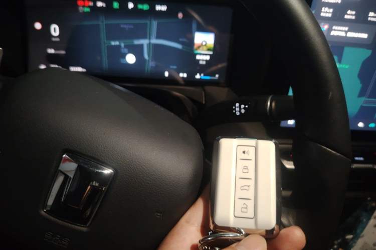 Used Tank 300 2025 2.0T Conqueror Vehicle Key