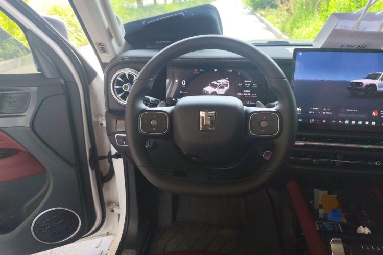 Used Tank 300 2025 2.0T Challenger Steering Wheel