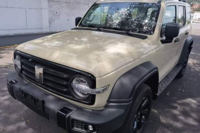 Used Tank 300 2025 2.0T Conqueror