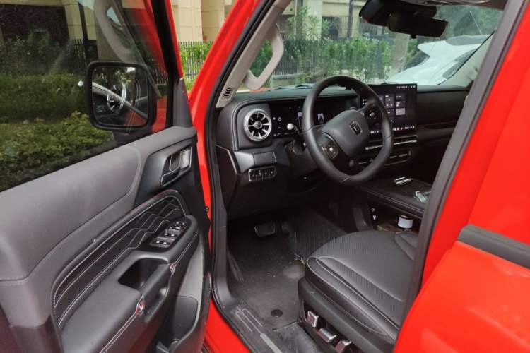 Used Tank 300 2025 2.0T Conqueror Driver Seat