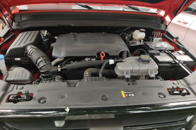Used Tank 300 2025 2.0T Conqueror Engine Bay