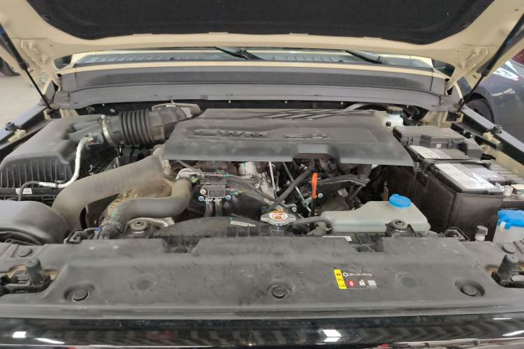 Used Tank 300 2025 2.4T Diesel Version Engine Bay