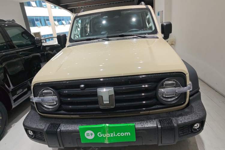 Used Tank 300 2025 2.0T Conqueror Front