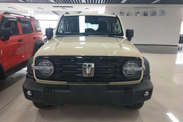 Used Tank 300 2025 2.0T Conqueror Front
