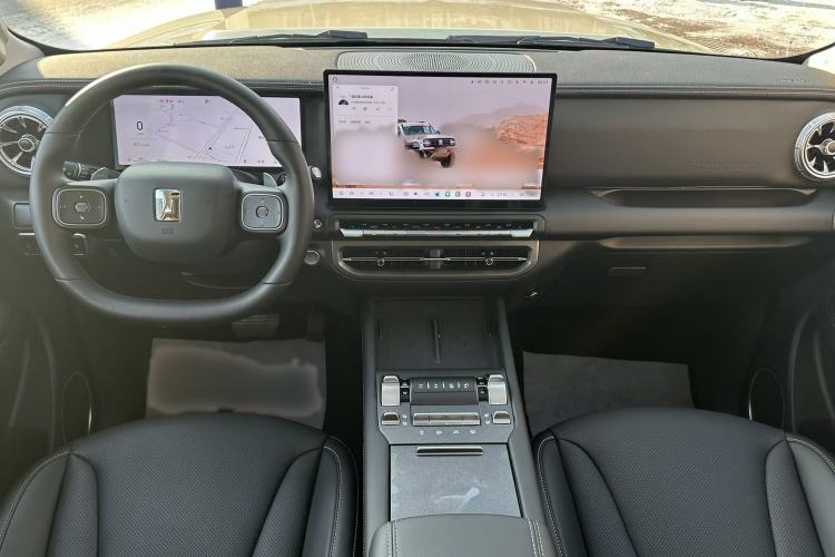 Used Tank 300 2025 2.4T Diesel Version Interior 1