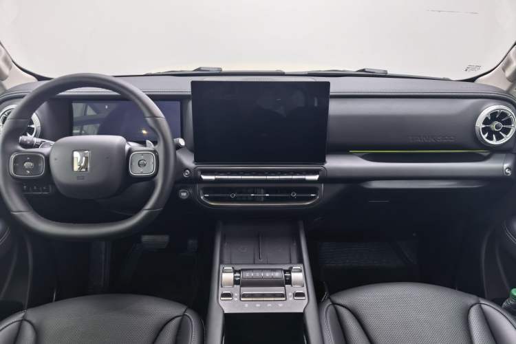 Used Tank 300 2025 2.0T Conqueror Interior 2