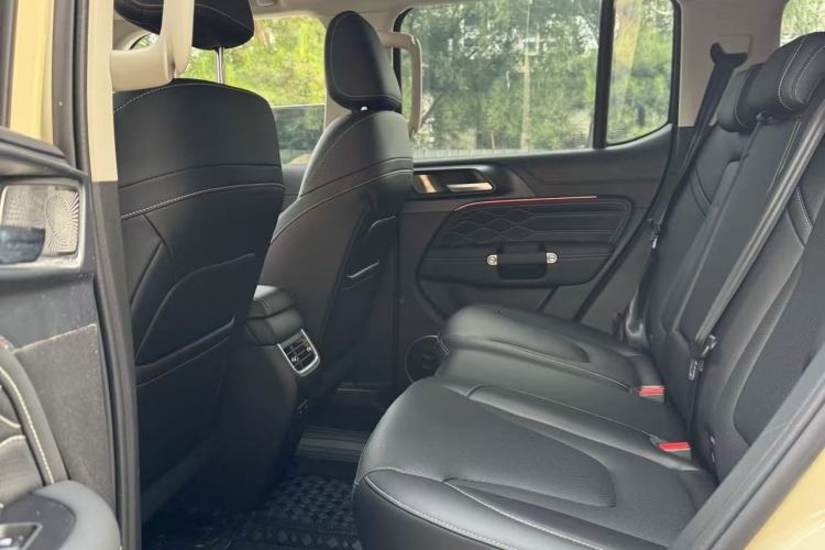 Used Tank 300 2025 2.0T Conqueror Interior 3