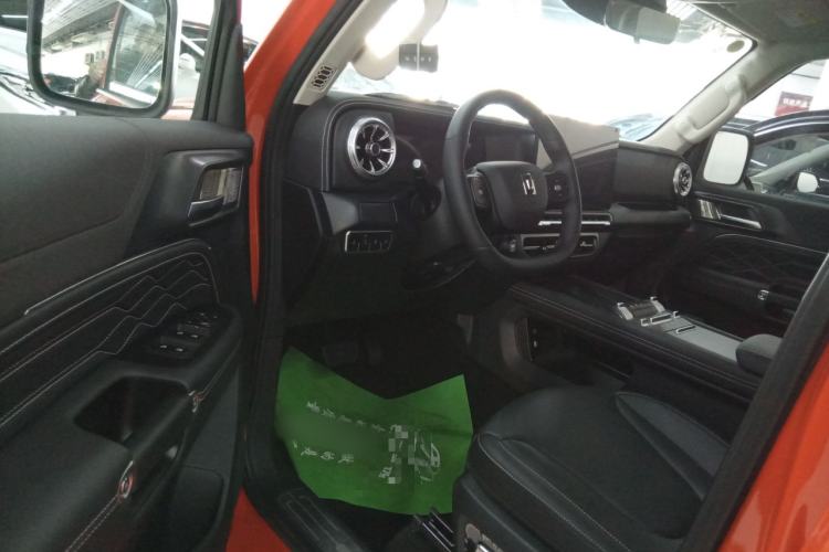 Used Tank 300 2025 2.0T Conqueror Interior 3