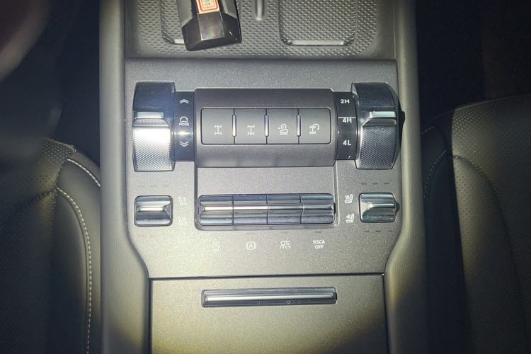 Used Tank 300 2025 2.0T Conqueror Interior 5