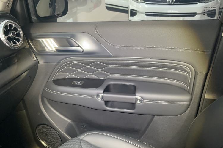 Used Tank 300 2025 2.0T Conqueror Interior 6