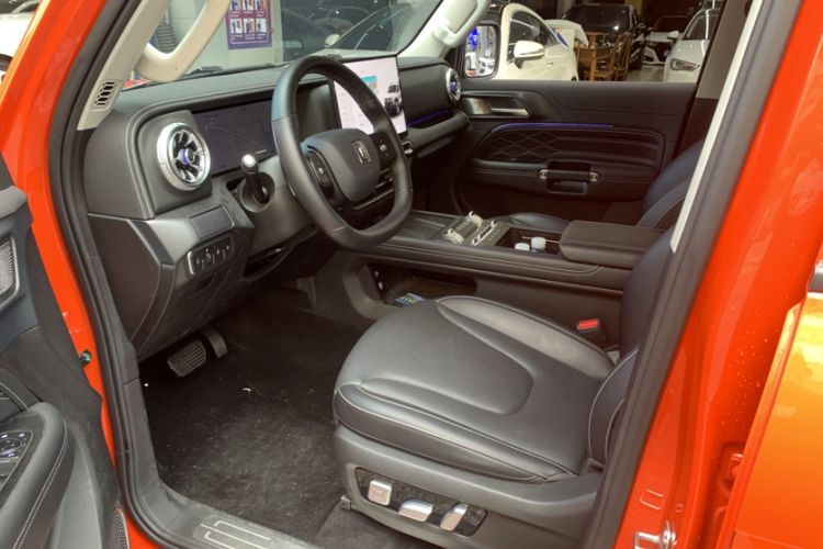 Used Tank 300 2025 2.0T Conqueror Interior 7