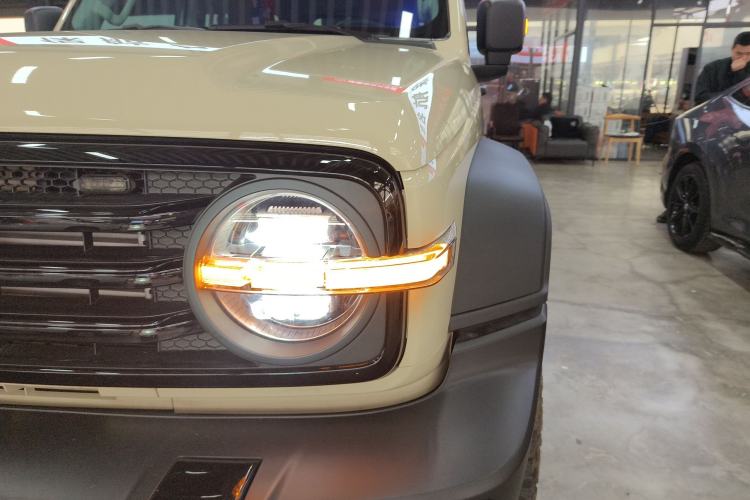 Used Tank 300 2025 2.4T Diesel Version Left Front Headlight