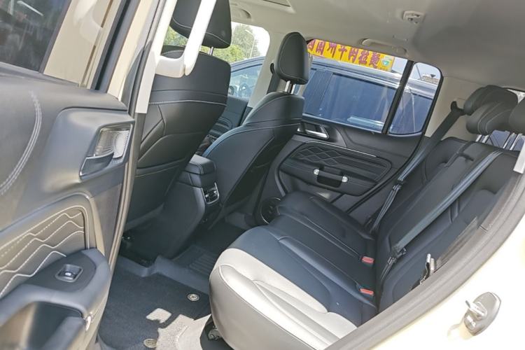 Used Tank 300 2025 2.0T Conqueror Left Rear Seat
