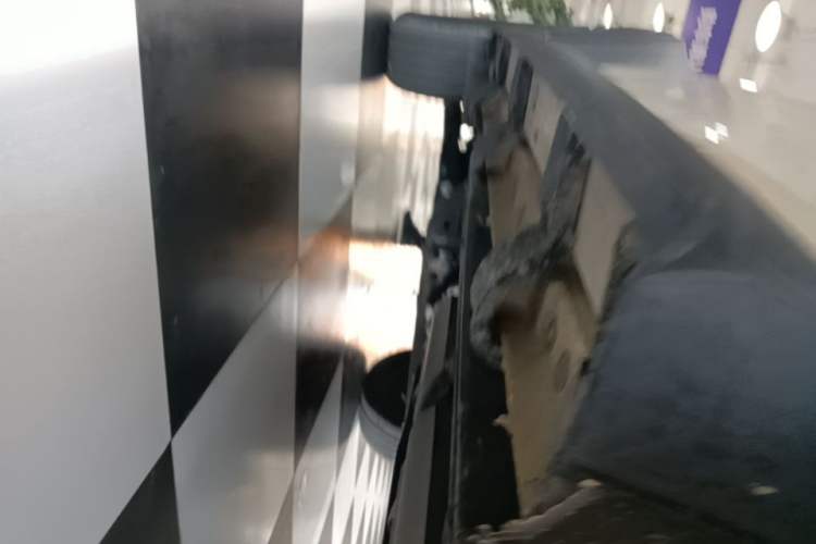 Used Tank 300 2025 2.0T Challenger Left Side Sill