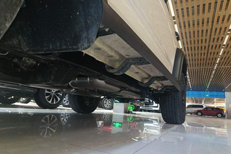 Used Tank 300 2025 2.0T Conqueror Left Side Sill