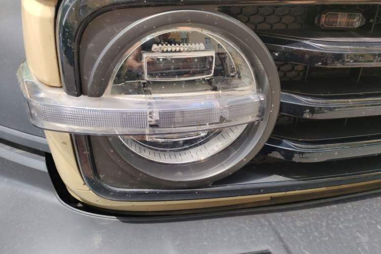 Used Tank 300 2025 2.0T Conqueror Right Front Headlight