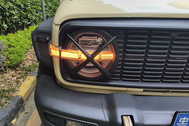 Used Tank 300 2025 2.4T Diesel Version Right Front Headlight