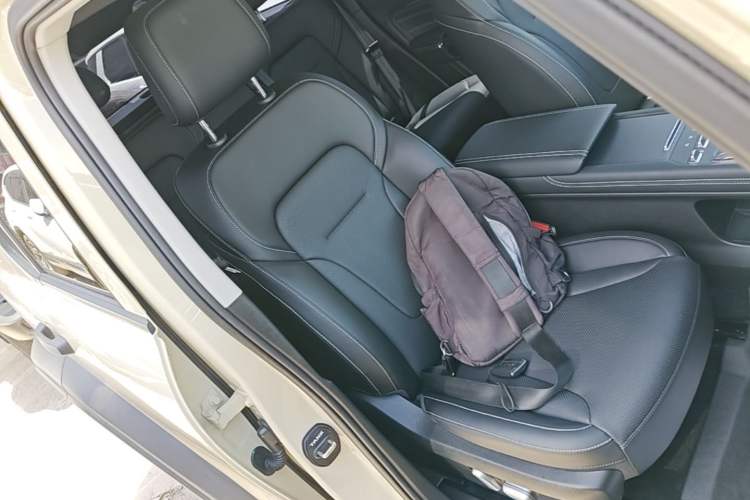 Used Tank 300 2025 2.0T Conqueror Right Front Seat